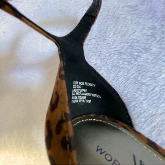 Worthington Women’s Sandal 6.5 Heels Animal Print NWOT Ankle Strap W Buckle - Picture 6 of 8